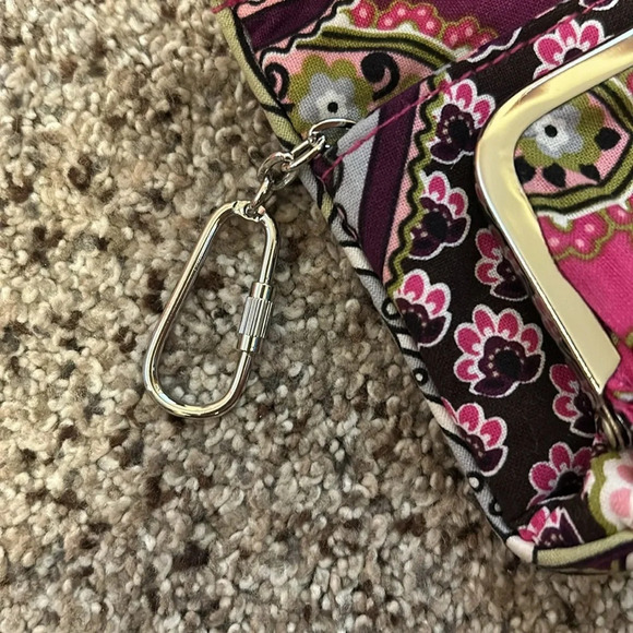 Vera Bradley Very Berry Wallet Ret. 2012 Kiss Lock Coin Zip Pocket ID Keychain - Picture 6 of 12